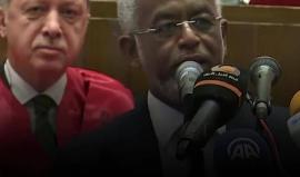 #شاهد على كارتي قيادي سوداني يُقدم أدروغان بخطاب مهيب