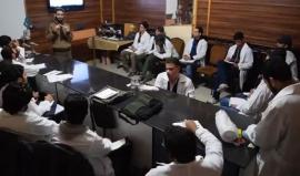 شاهد افتتاح معهد طبي لطلاب الشهادات الثانوية في الغوطة الشرقية بسوريا