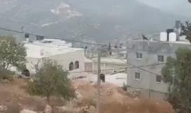 #شاهد لحظة تفجير قوات الاحتلال لمنزل الشهيد عادل ابو عنكوش في دير ابو مشعل برام الله صباح اليوم.