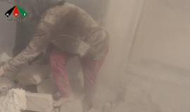 تحذير : ننصح عدم متابعة الأطفال يحوي مشاهد قاسية "+18" 
#سوريا : 11 شهيدا وعشرات الإصابات في حصيلة أولية اثر غارات جوية على بلدة الغنطو في #ريف_حمص_الشمالي .