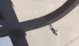 #شاهد لحظة القاء قنابل حارقة على جنود الاحتلال في شعفاط بالقدس المحتلة