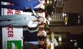 #شاهد #مباشر | للمرة الثانية خلال يومين .. 
مظاهرة صاخبة الآن أمام القنصلية الإسرائيلية في مدينة اسطنبول التركية، تضامنا مع المسجد الأقصى المبارك ورفضا للإجراءات الإسرائيلية