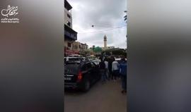 فيديو من مكان الحدث .. 

السلطة تنقذ جندي ومجندة في جيش الاحتلال بعد ضربهما في جنين وخطف سلاح احدهما