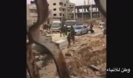#شاهد قوات الاحتلال تعتقل 3 شبان من مخيم الجلزون شمال رام الله بالضفة المحتلة