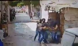 #شاهد المخابرات اللبنانية تعتقل "عماد ياسين" من تعمير في مخيم عين الحلوة بلبنان