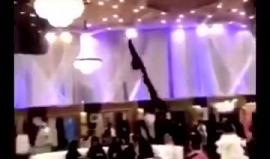 فيديو متداول لعرض أزياء بدون عارضات في السعودية تم فيه عرض أزياء ومجوهرات عالمية