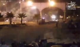 #شاهد شبـان فلسطينيون يتصدون لإقتحام قوات الاحتلال في بلدة الرام بالقدس المحتلة ليلاً