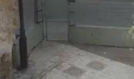 #شاهد 
معاناة المواطنين على حواجز وبوابات الاحتلال في البلدة القديمة لمدينة #الخليل
تصوير رائد أبو رميلة