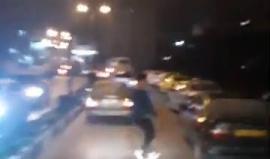 #شاهد موكب الشهيد جثمان الشهيد نمر الجمل من بلدة بيت سوريك الذي سلمته سلطات الاحتلال على معبر الجيب. 
وكان الشهيد نمر قد نفذ عملية أدت لمقتل ثلاث جنود إسرائيليين نهايه شهر أيلول الماضي.