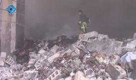 الدمار في مستودع للمواد الإغاثية اثر قصف الطيران الحربي على بلدة اورم الكبرى بمحافظة #حلب فجر اليوم.