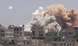 #شاهد قصف جوي وصاروخي عنيف من قوات النظام على حي طريق السد ومخيم درعا 12_6_2017