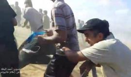 " يحوي مشاهد قاسية " 
#شاهد الشهداء والإصابات اثر استهداف قوات الاحتلال بالمدفعية شرق خانيونس جنوب قطاع غزة. 
تصوير: أحمد البطة