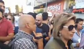 #مباشر قوات السلطة تمنع المشاركين بمظاهرة في رام الله تطالب السلطة برفع العقوبات عن غزة