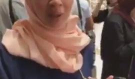 #شاهد | فتاة فلسطينية تبكي بسبب إجراءات الاحتلال على بوابات المسجد الأقصى.