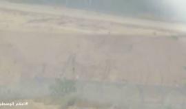 مشاهد جديدة توثق لحظات دخول المتظاهرين للأراضي المحتلة عام 48 من منطقة شرق البريج وسط قطاع غزة . 

تصوير أحمد المقادمة