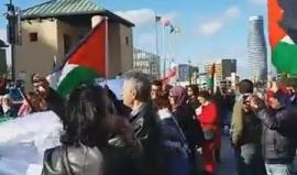 #صور | وقفة في ذكرى النكبة الـ 69 وتضامنا مع الاسرى المضربين في مقاطعة فانكوفر الكندية . 
#نكبة69 
#راجعين
#إضراب_الكرامة