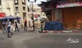 #شاهد .. جانب من المواجهات مع الاحتلال وسط مدينة الخليل، اليوم.
تصوير: مصعب شاور