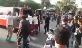 #شاهد
لحظة وصول ٣ إصابات لمستشفى شهداء الأقصى بمدينة دير البلح