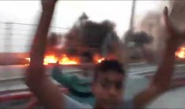 " خاوة " .. #شاهد هكذا دخل الشبان أرضاينا المحتلة عام 48 وحرقوا موقع " كرم ابوسالم" الإسرائيلي شرق رفح جنوب قطاع غزة. 
#مسيرة_العودة_الكبرى