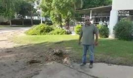 #فيديو أضرار في سيارات وطرقات ومنازل المستوطنين بغلاف غزة جراء اطلاق صواريخ من القطاع ردا على العدوان الاسرائيلي