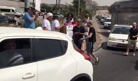 #فيديو شجار عند مفرق مستوطنة "ياد مردخاي" بين مستوطنين من سديروت ومتظاهرين يساريين على خلفية المظاهرات في غزة

(يديعوت)