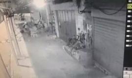 #فيديو لحظة الاعتداء الوحشي لقوات الاحتلال على الشهيد "ياسين السراديح" خلال اعتقاله في اريحا فجر اليوم