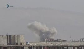 غارات جوية بالطيران الحربي على حي جوبر بدمشق