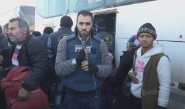 استكمال خطوات الاتفاق القاضي بتهجير أهالي حلب ووصول الدفعة الثانية 
(هادي العبدالله)