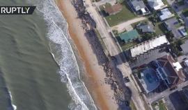 اعصار "ماثيو" مر على الساحل الشرقي لفلوريدا