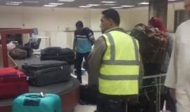 استمرار دخول  العالقين من الجانب المصري حتى اللحظة 
تصوير مراسلنا عبد الرحمن الكحلوت