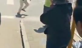 #شاهد انفجار قرب السفارة الأمريكية في بكين والسلطات الصينية تفرض طوقاً أمنياً حول السفارة