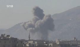 سوريا - دمشق : الطيران الحربي ينفذ غارات جوية عنيفة على حي جوبر الدمشقي