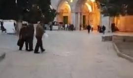 رفع آذان المغرب من المسجد الأقصى المبارك - فلسطين