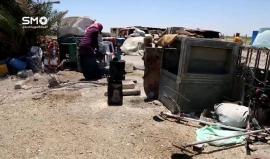 معاناة عائلة سورية من بلدة العتيبة في الغوطة الشرقية بعد نزوحها إلى اماكن بعيدة عن قصف قوات الاسد