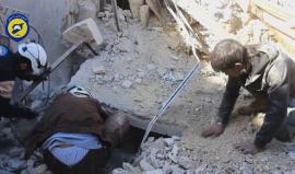 ضحايا جراء قصف جوي على حي بستان الباشا في #حلب المحاصرة