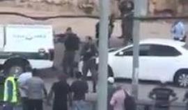 الارتباط المدني الفلسطيني يبّلغ وزارة الصحّة باستشهاد ٣ مواطنين برصاص الاحتلال قرب باب العامود بالقدس المحتلَّة.