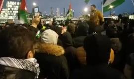 القدس تستصرخكم و تناديكم لنصرتها
إعتصام جماهيري حاشد إحتجاجا على قرار  ترامب الخطير  في ساحة واشنطن وسط العاصمة الألمانية برلين ..  لرفع الصوت عاليا و لتأكيد أن القدس عربية فلسطينية اسلامية مسيحية
المكان: * ساحة واشنطن أمام محطة القطارات الرئيسيّة  في برل