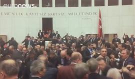 #شاهد نواب من حزب العدالة والتنمية وآخرون من المعارضة يتبادلون اللكمات داخل البرلمان خلال التصويت على مناقشة تعديل دستوري للانتقال للنظام الرئاسي