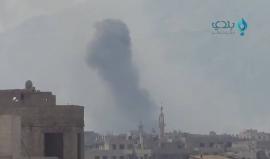 الطيران الحربي يقصف حي جوبر بعدة غارات في دمش