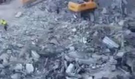 #شاهد جرفات الاحتلال تهدم منازل للمقدسيين في حي الطور بالقدس المحتلة صباح اليوم

 
تصوير: ختام بصة