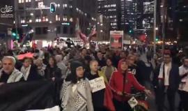 #شاهد مظاهرة حاشدة في مدينة سيدني الاسترالية إحياء لذكرى النكبة ورفضا لنقل السفارة الأمريكية للقدس، وتنديدا بمجازر الاحتلال في قطاع غزة .