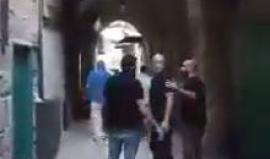 #شـاهد مخابرات الاحتلال تعتقل المواطن ماهر أبو اسنينه من منزله الكائن في البلدة القديمة بالقدس