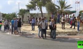 #مباشر مواطنون يستعدون لاستقبال الأسيرة الفلسطينية عهد التميمي، عقب قرار الاحتلال الافراج عنها من بعد 8 أشهور من الاعتقال