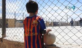 #فيديو الطفل محمد كان يبحث عن الفاكهة بسوق حلب وأوصله الأسد لمخيم "سجو" مقعدا