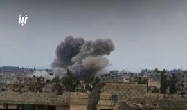 مشاهد للغارات العنيفة على أحياء مدينة #درعا 
تصوير نبأ