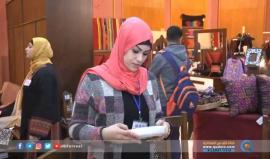 " بازار أطفالنا " معرض للمنتجات الحرفية للأطفال الصم في غزة . 
تقرير: صالح الناطور