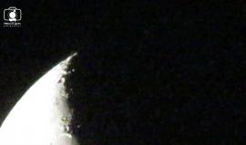 #شاهد | القمر كما ظهر في سماء فلسطين الليلة .
تصوير: محمود بدر