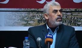 على الجميع التحرك لانقاذها .. 

رئيس حركة حماس في غزة يحيى السنوار: المصالحة تنهار!؟
