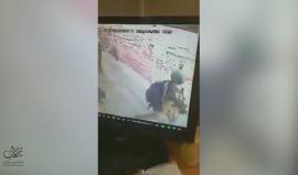 #فيديو لحظة اقتحام قوة اسرائيلية خاصة مخيم الجلزون شمال رام الله صباح اليوم واعتقال المواطن مهدي أبو شريفه