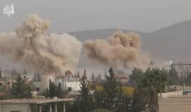 البراميل المتفجرة تتساقط على مخيم خان الشيح بريف #دمشق